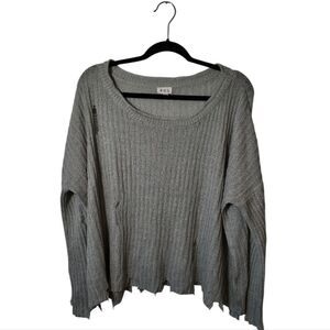 POL Grey/Green Ribbed Distressed Sweater Women's Size L